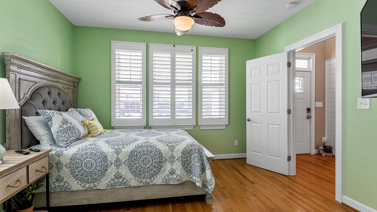 Photo of Bedroom in Northeast Virginia Beach