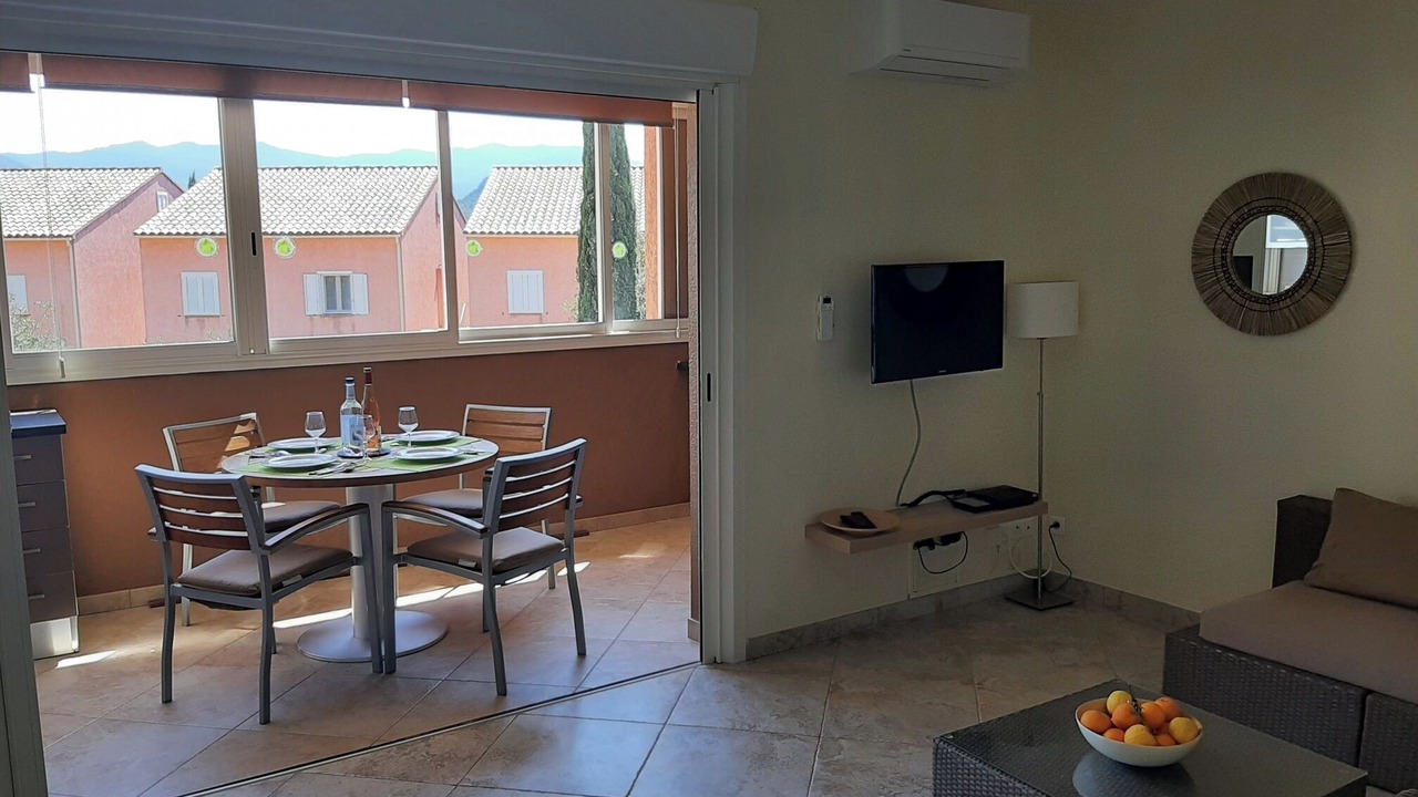 Photo of Livingroom in Oletta