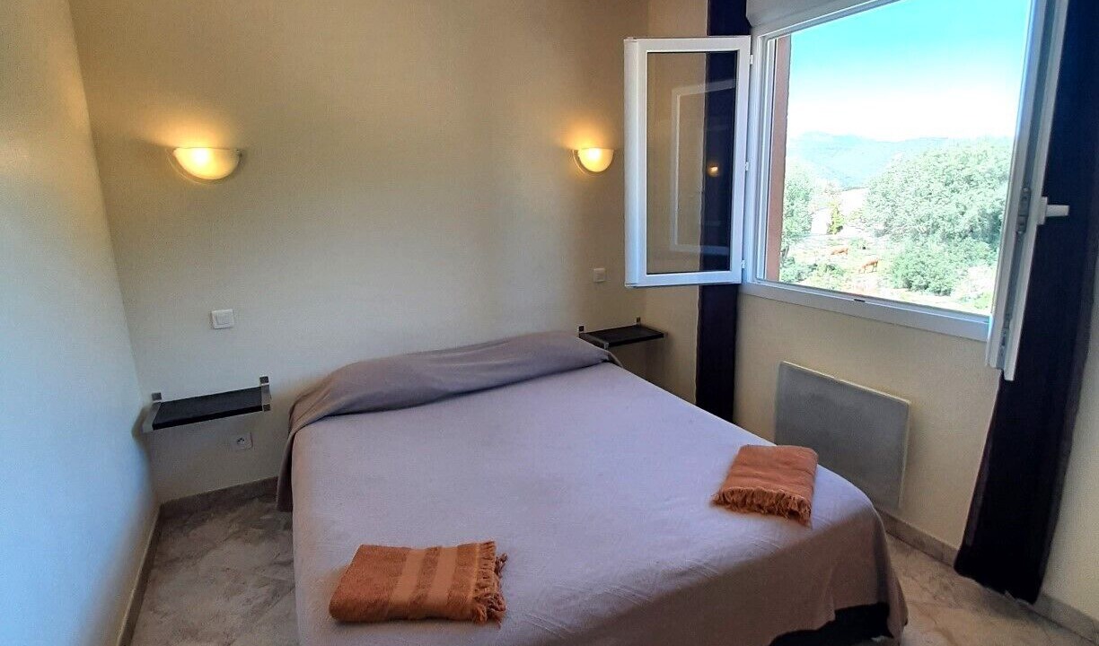 Photo of Bedroom in Oletta