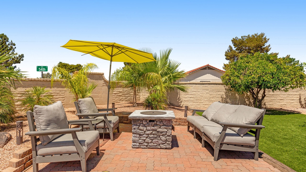 Photo of Patio Balcony in Alta Mesa Community Association