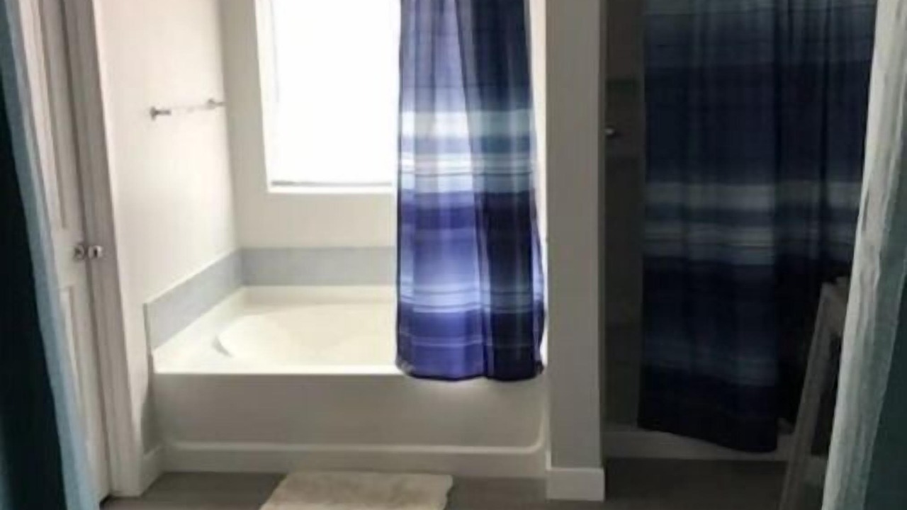 Photo of Bathroom in South Mountain