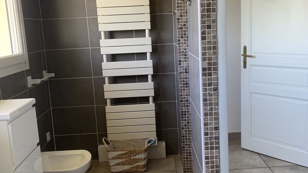 Photo of Bathroom in Morta
