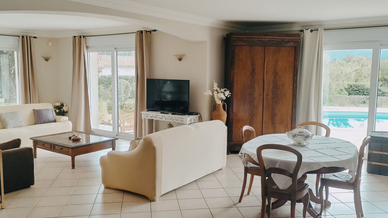 Photo of Livingroom in Ghisonaccia