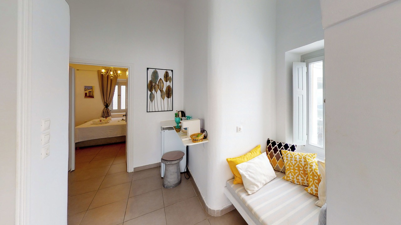 Photo of Bedroom in Fira