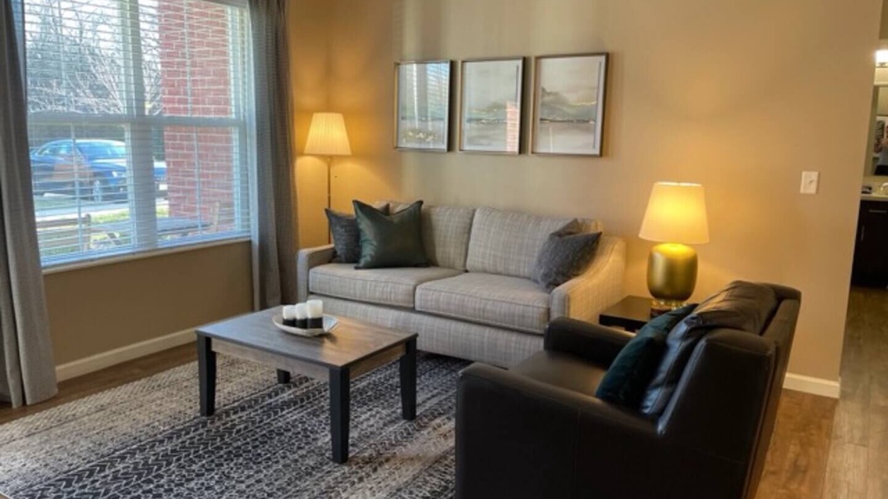 Photo of Livingroom in Tuttle West
