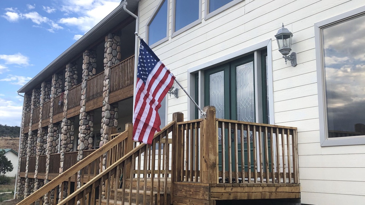 Photo of Outdoor in Fence Lake