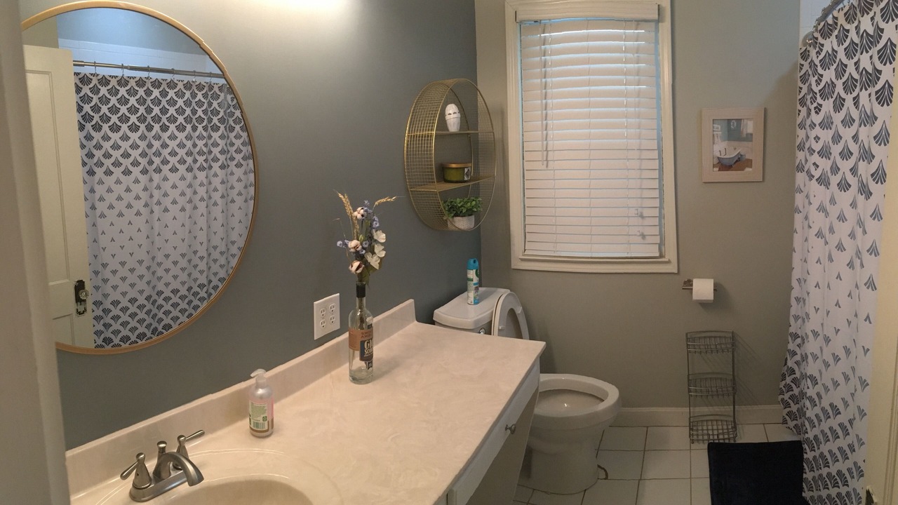 Photo of Bathroom in Beechmont