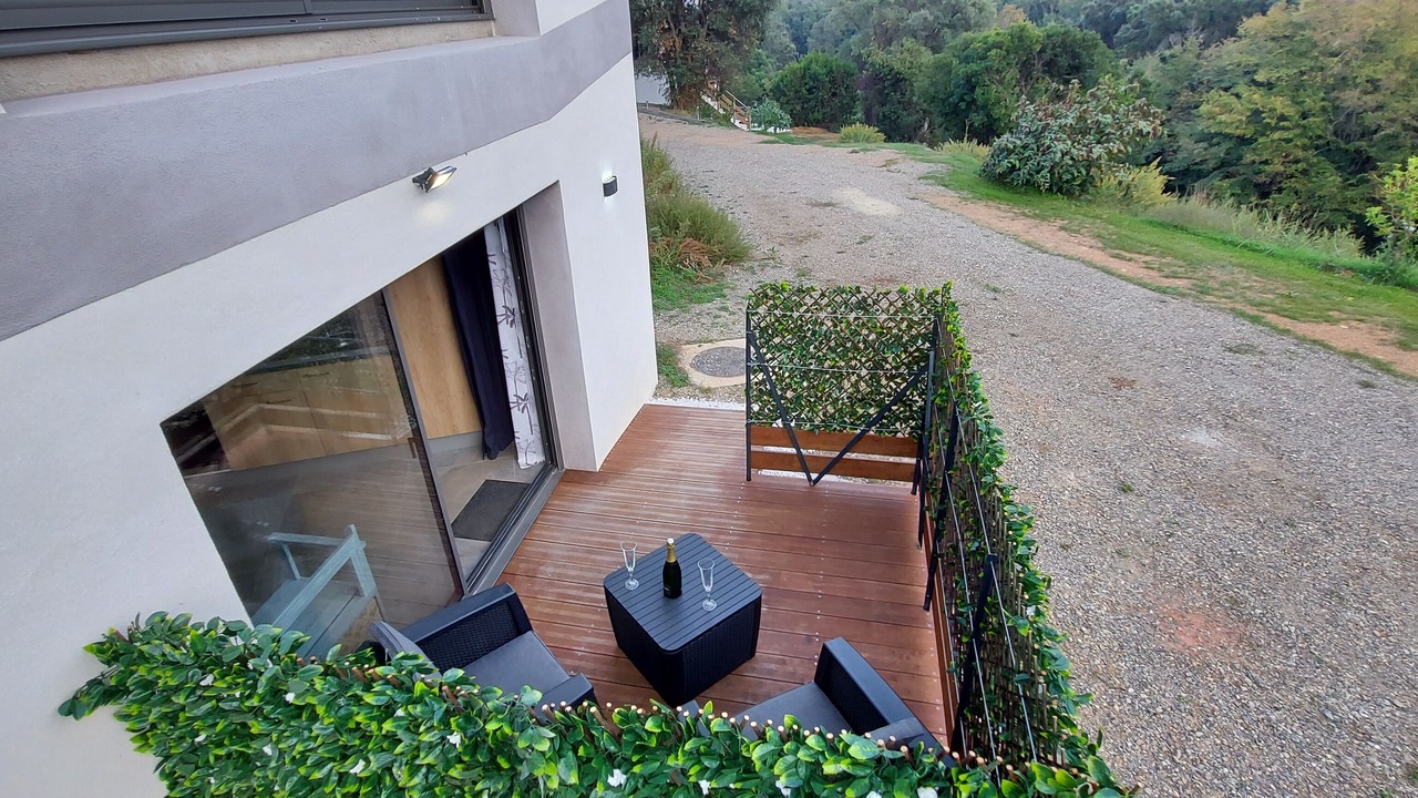 Photo of Patio Balcony in Taglio-Isolaccio