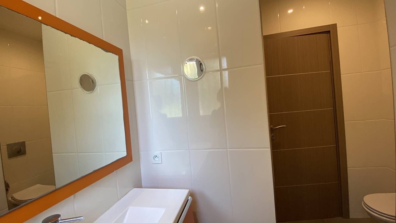 Photo of Bathroom in Olmeto