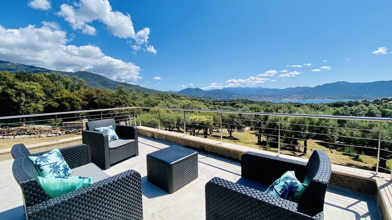 Photo of Patio Balcony in Olmeto