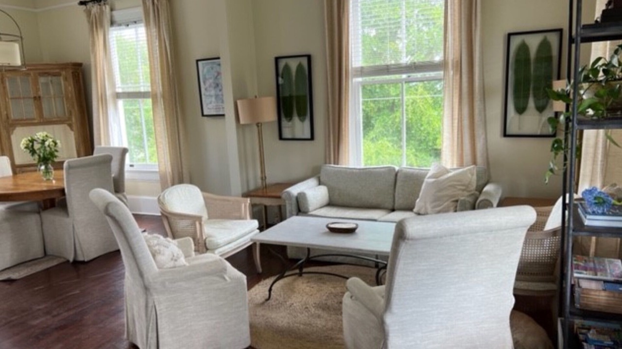 Photo of Livingroom in Sullivan's Island