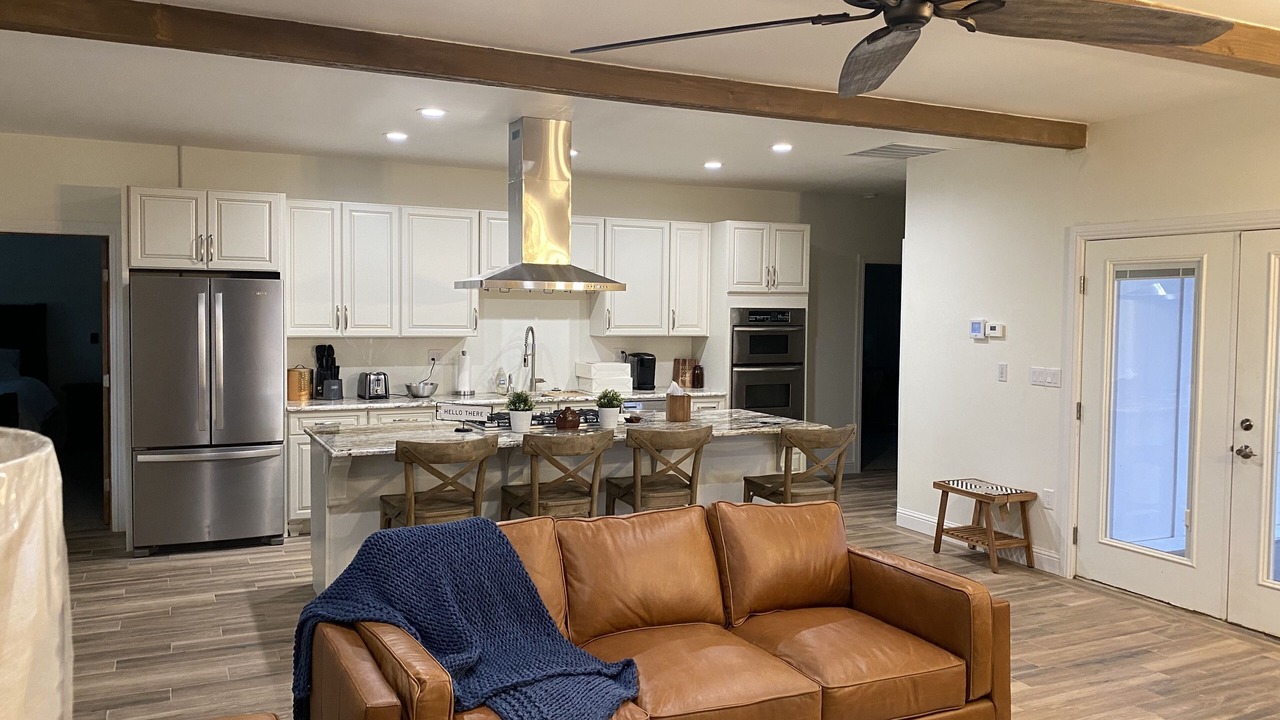 Photo of Livingroom in Teasdale