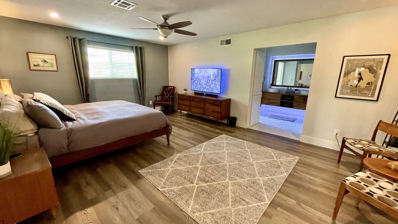 Photo of Bedroom in Paradise Valley Oasis