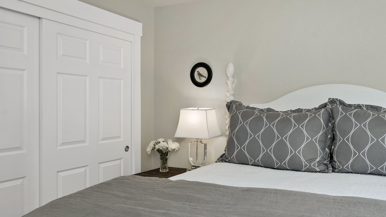 Photo of Bedroom in St. Helena