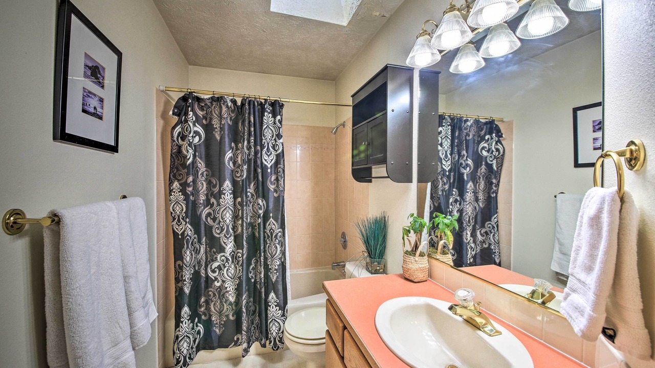 Photo of Bathroom in Greenacres