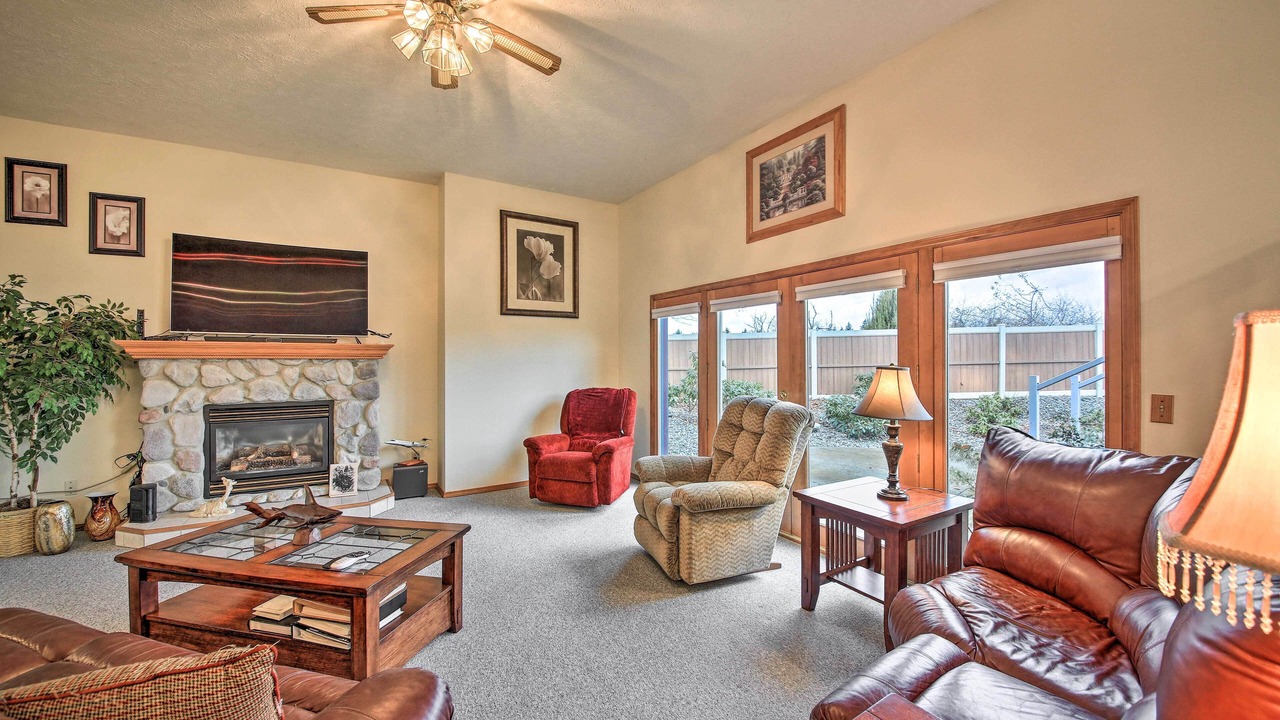 Photo of Livingroom in Greenacres