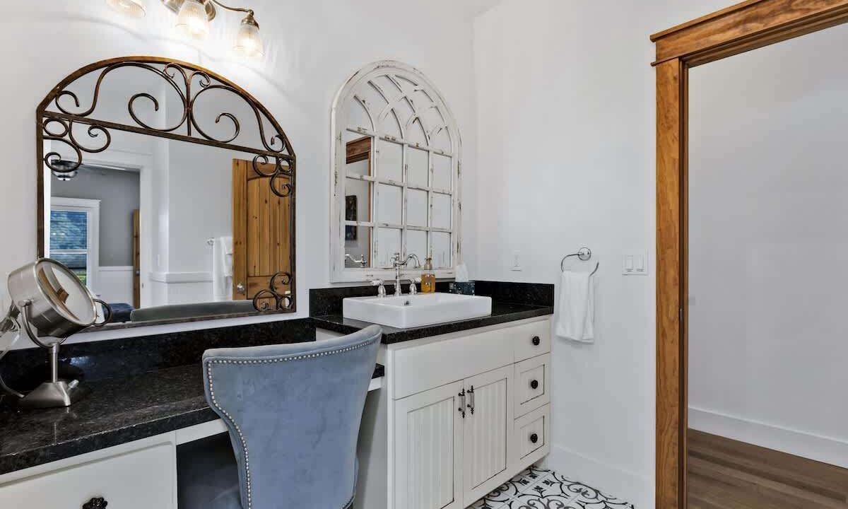 Photo of Bathroom in Healdsburg