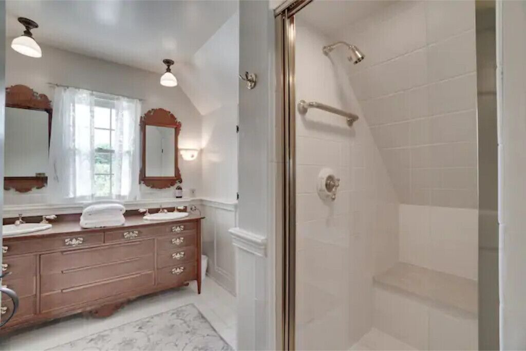 Photo of Bathroom in Chesapeake Ranch Estates-Drum Point