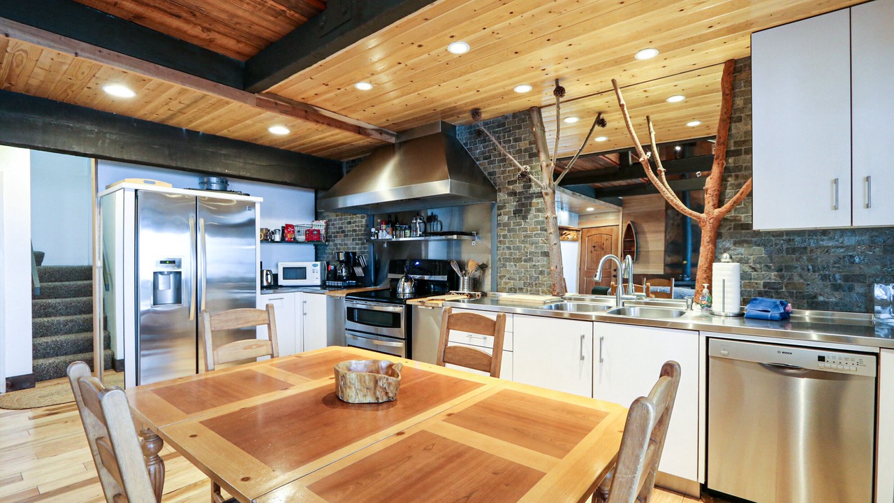 Photo of Kitchen in Majestic Pines