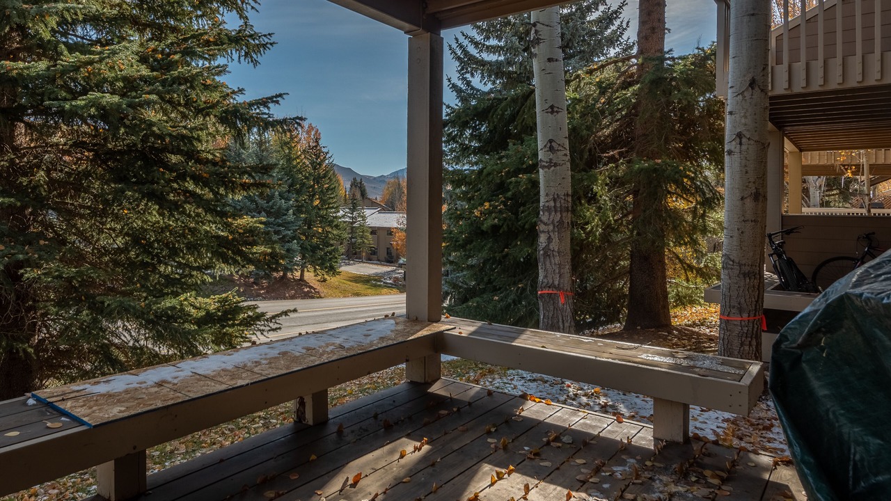 Photo of Outdoor in Elkhorn Village