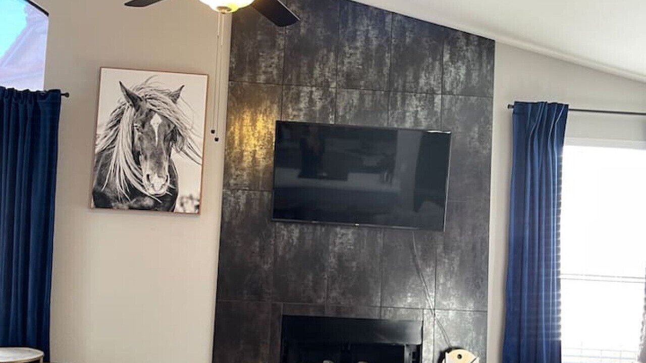 Photo of Livingroom in Garden Lakes Landing