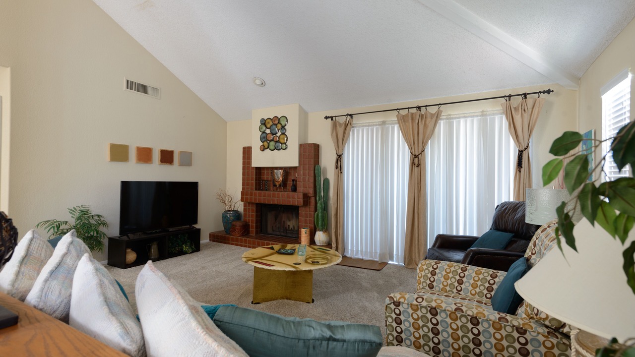 Photo of Livingroom in Scottsdale Ranch