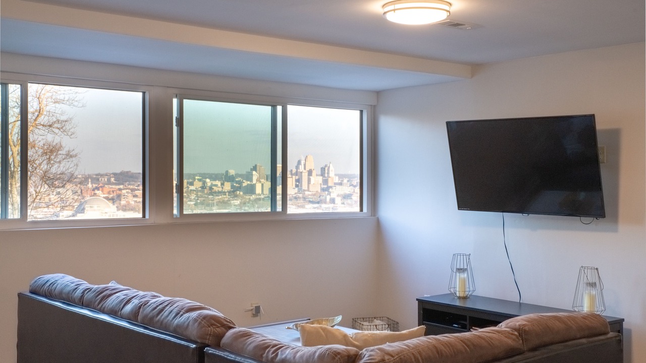 Photo of Livingroom in East Price Hill