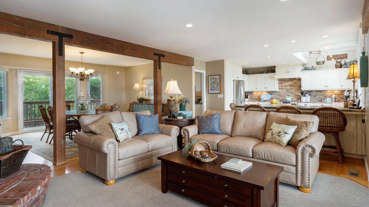 Photo of Livingroom in La Selva Beach