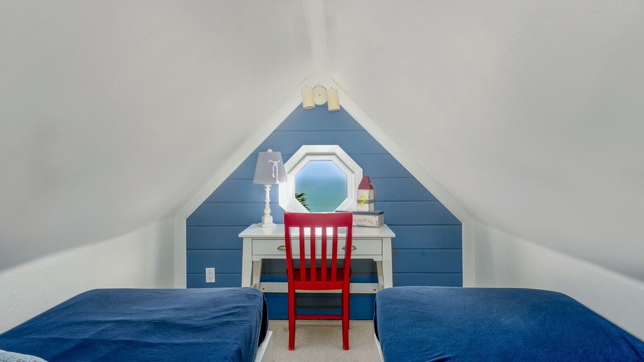 Photo of Bedroom in La Selva Beach