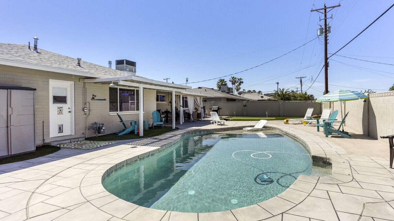 Photo of Outdoor in Village Grove