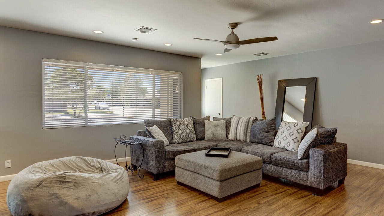 Photo of Livingroom in Village Grove