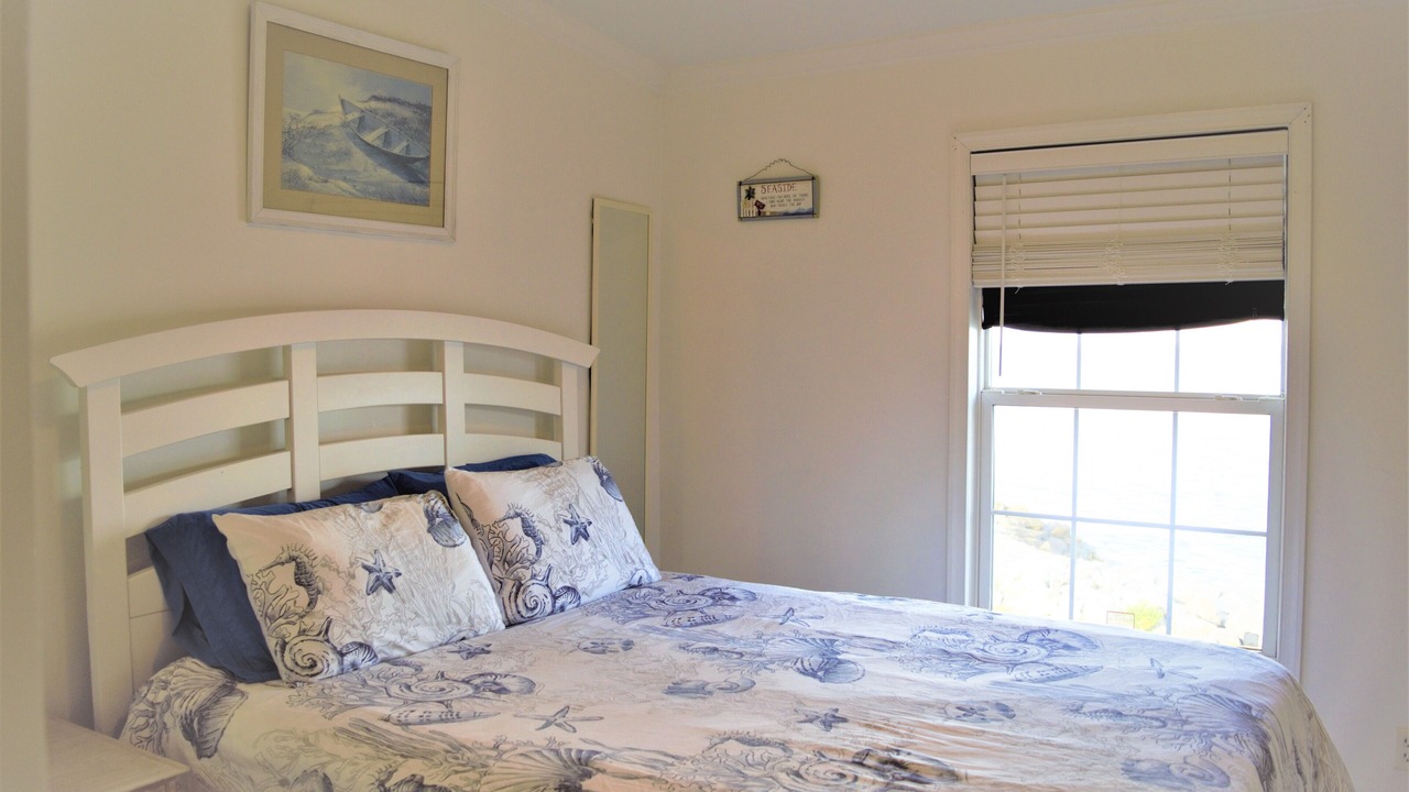 Photo of Bedroom in White Stone