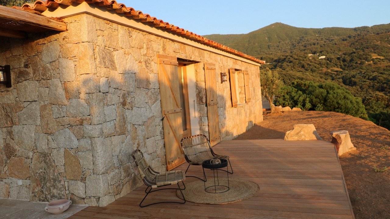 Photo of Patio Balcony in Sari-d'Orcino