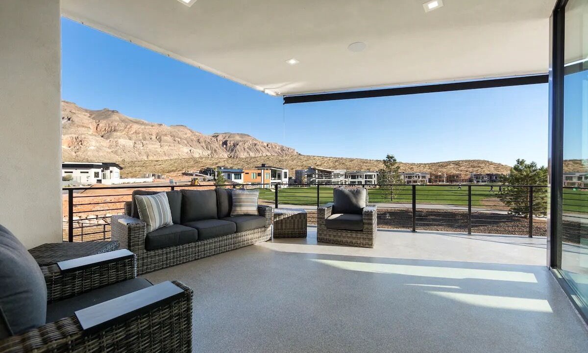 Photo of Outdoor in Hurricane