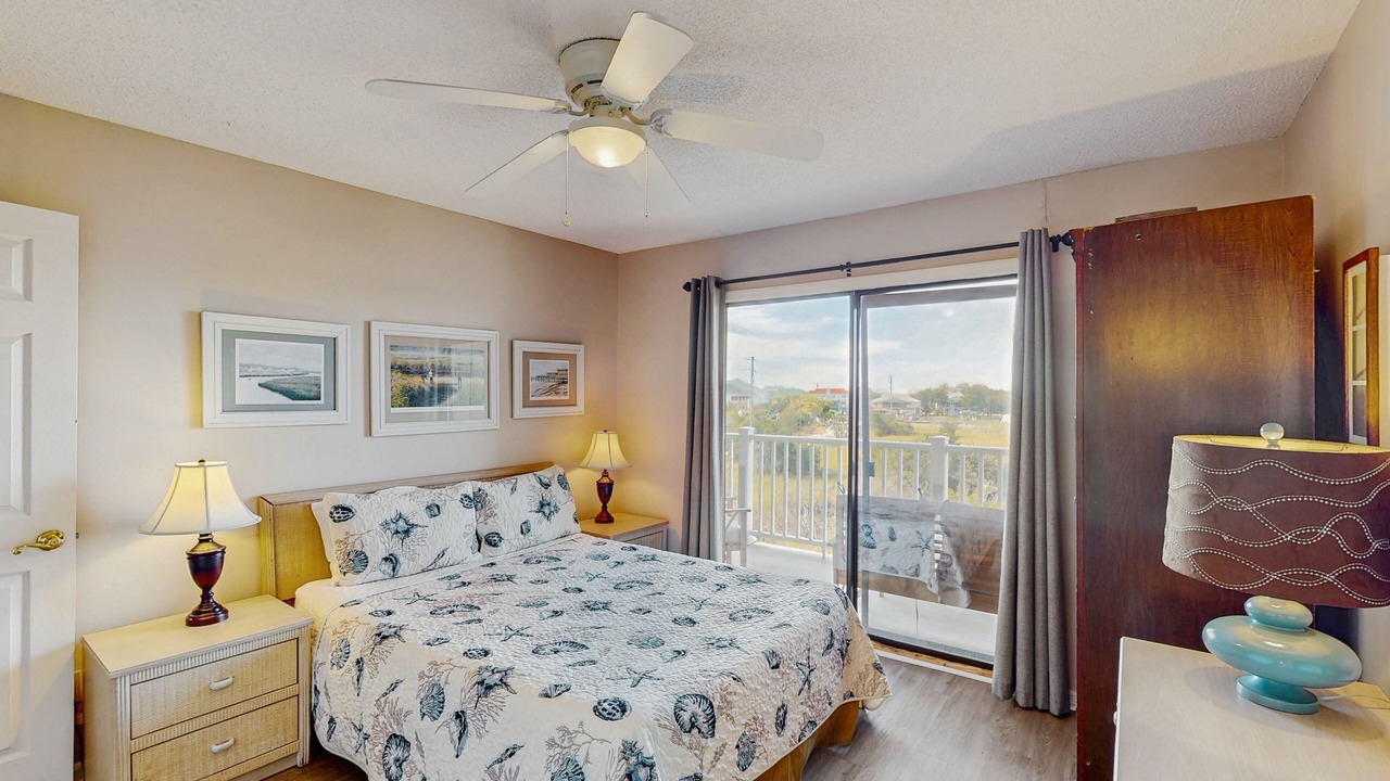 Photo of Bedroom in Edisto Island
