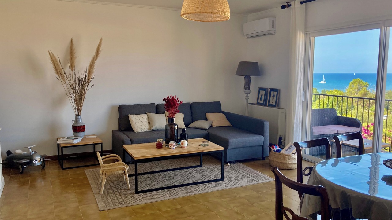 Photo of Livingroom in Solenzara
