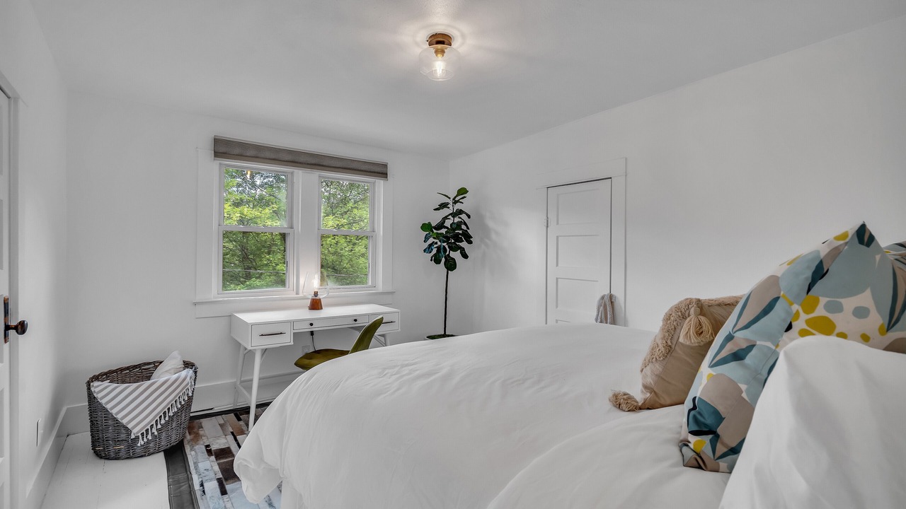 Photo of Bedroom in Kellogg
