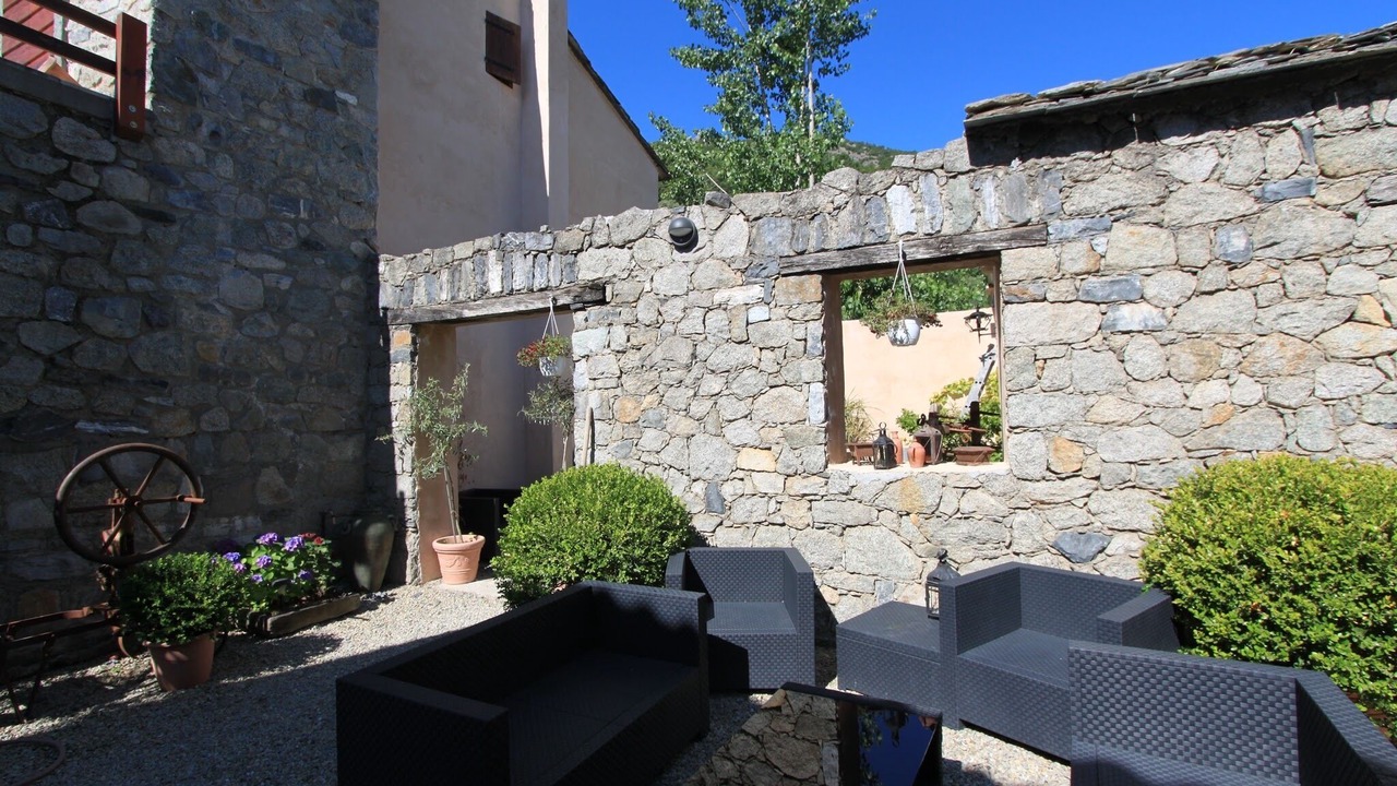 Photo of Outdoor in Corte