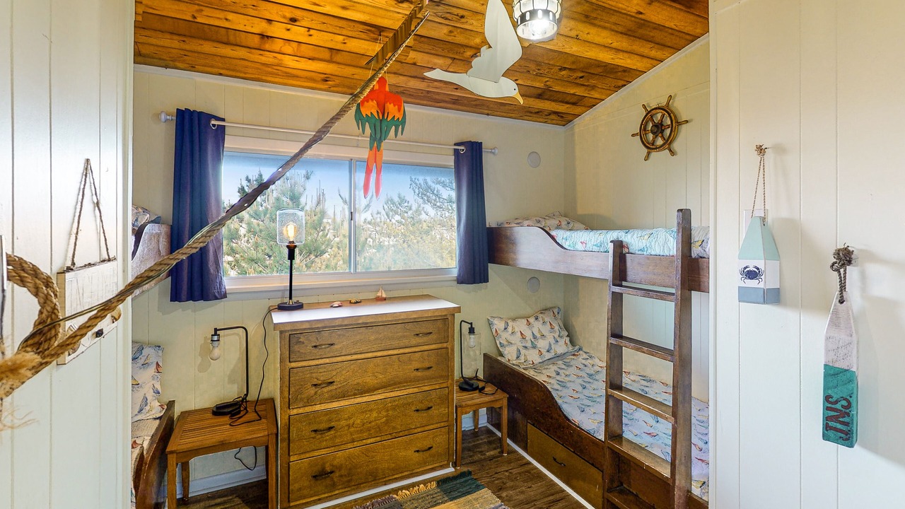 Photo of Bedroom in Sandbridge