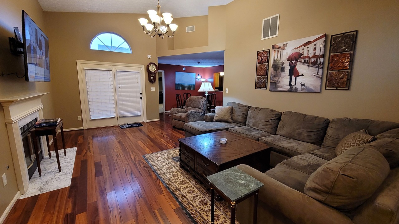 Photo of Livingroom in Keene