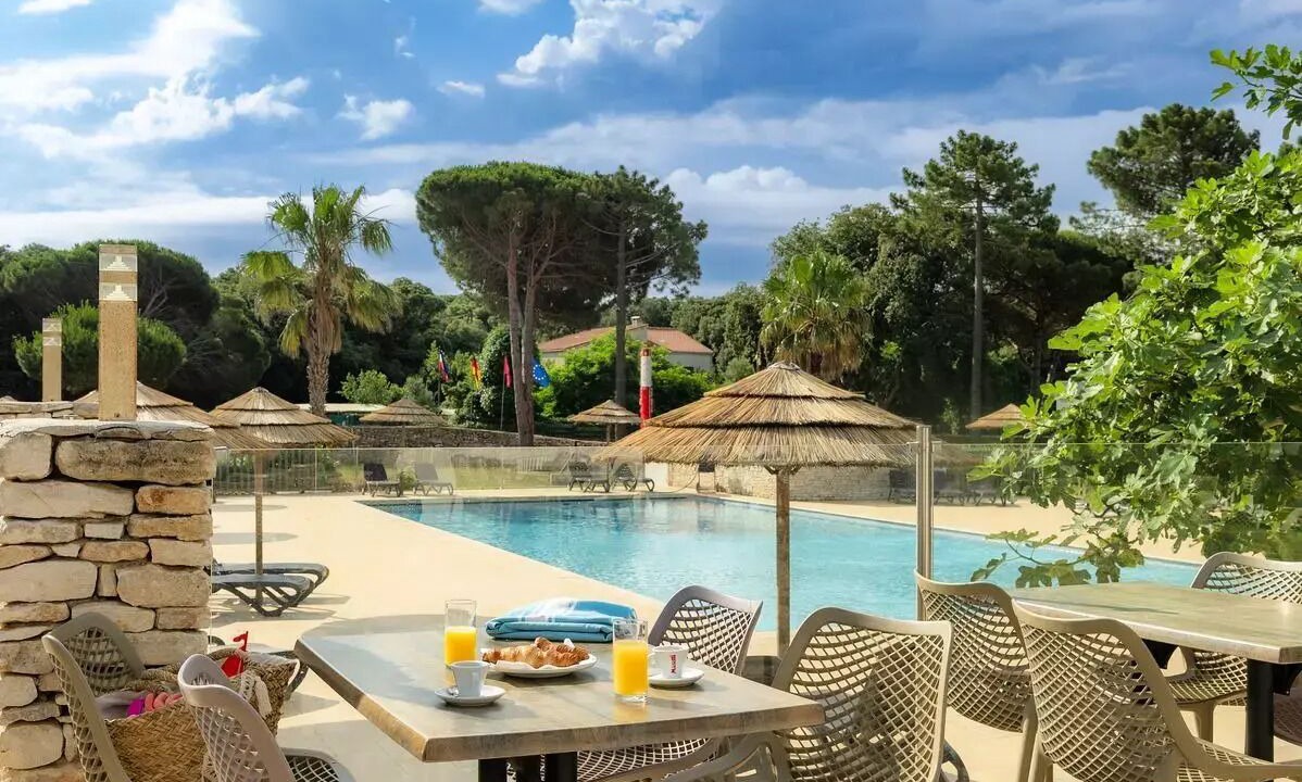 Photo of Outdoor in Bonifacio