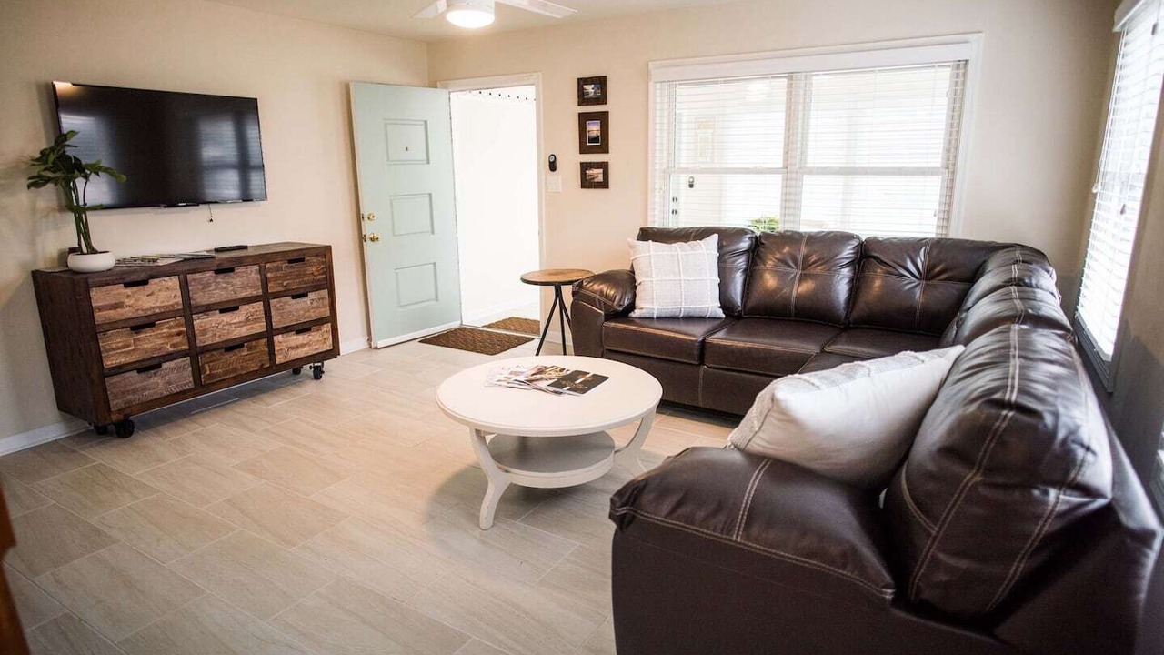 Photo of Livingroom in Chic's Beach