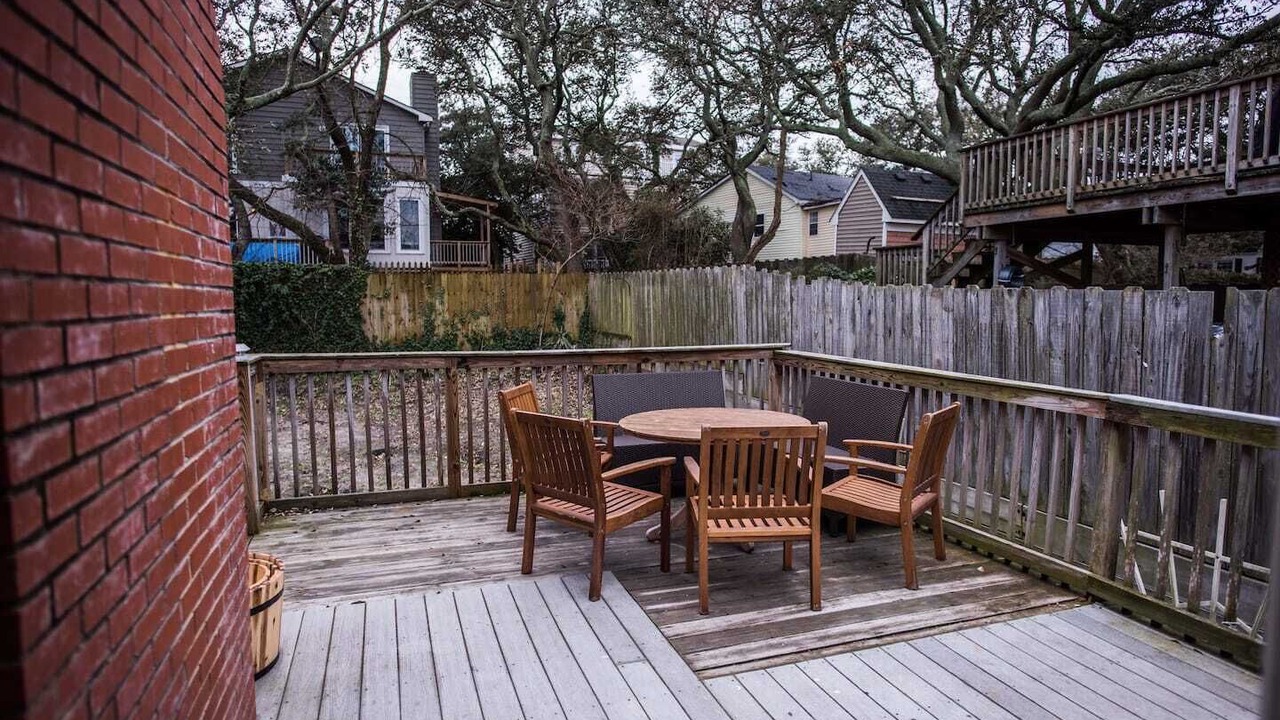 Photo of Outdoor in Chic's Beach