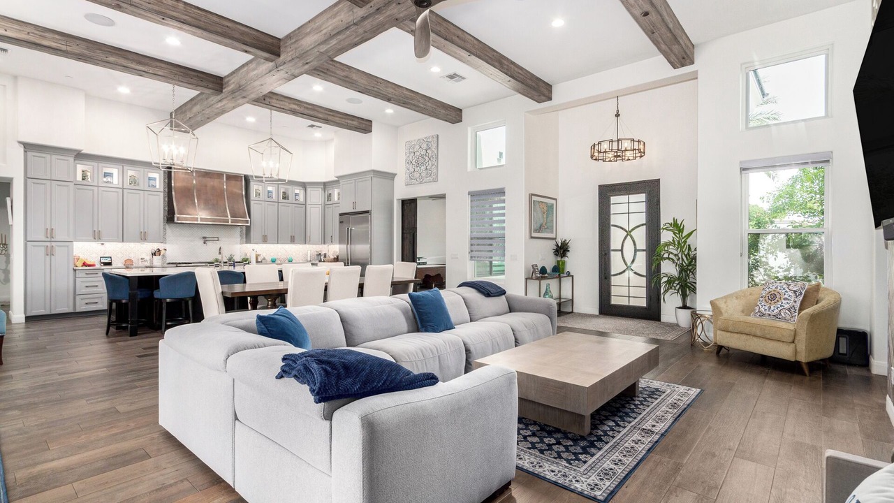 Photo of Livingroom in Central Scottsdale