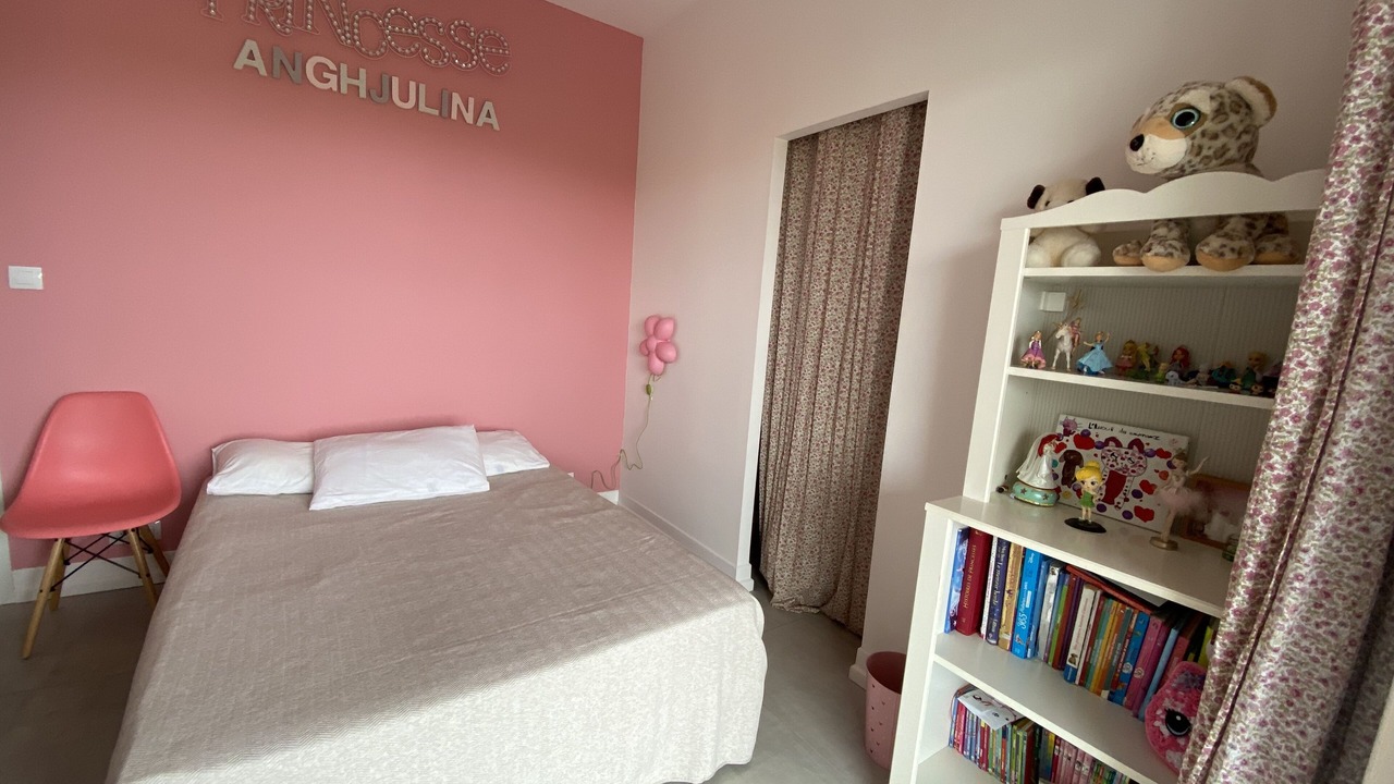 Photo of Bedroom in Bastia