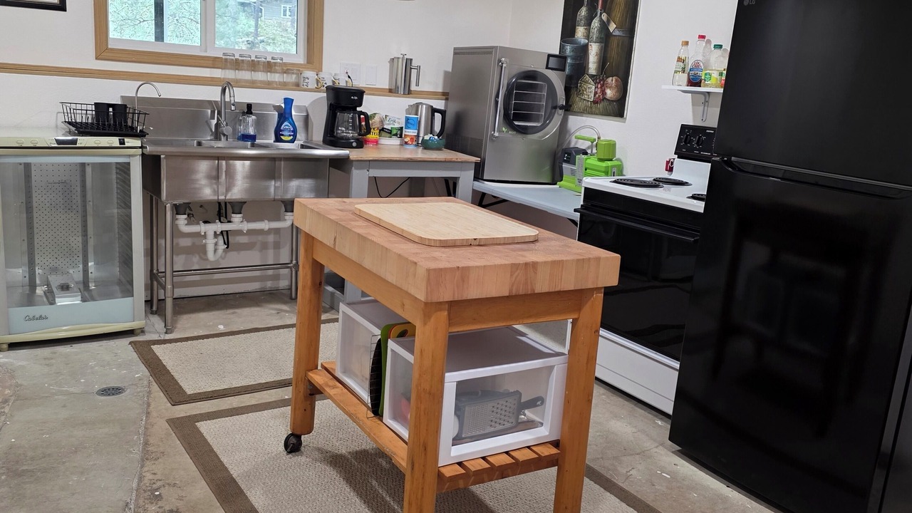 Photo of Kitchen in Colbert
