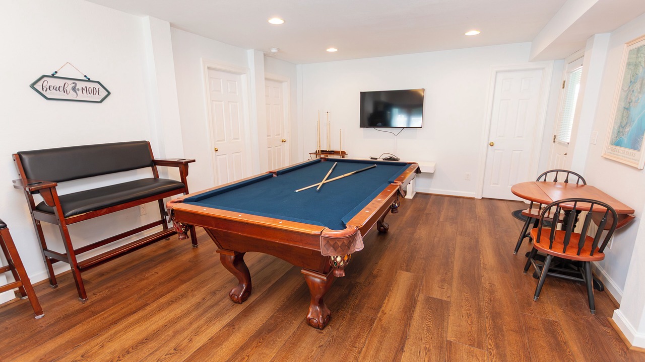 Photo of Bedroom in Whalehead Beach