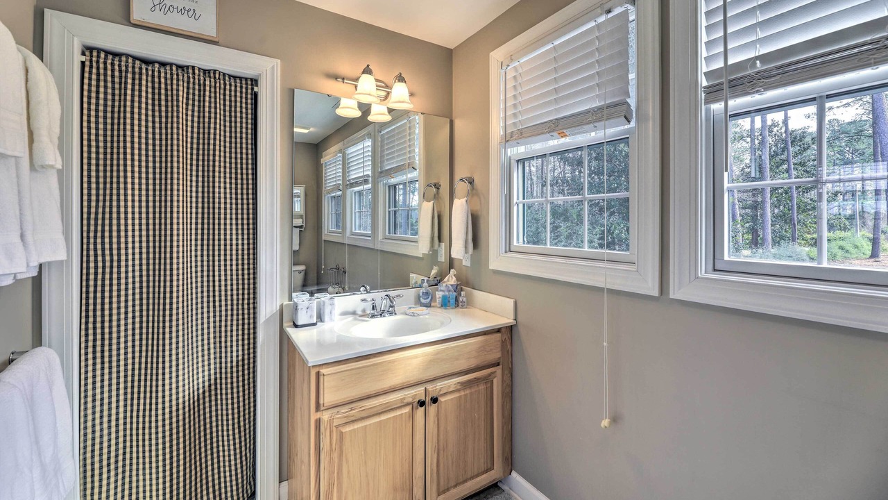 Photo of Bathroom in New Bern