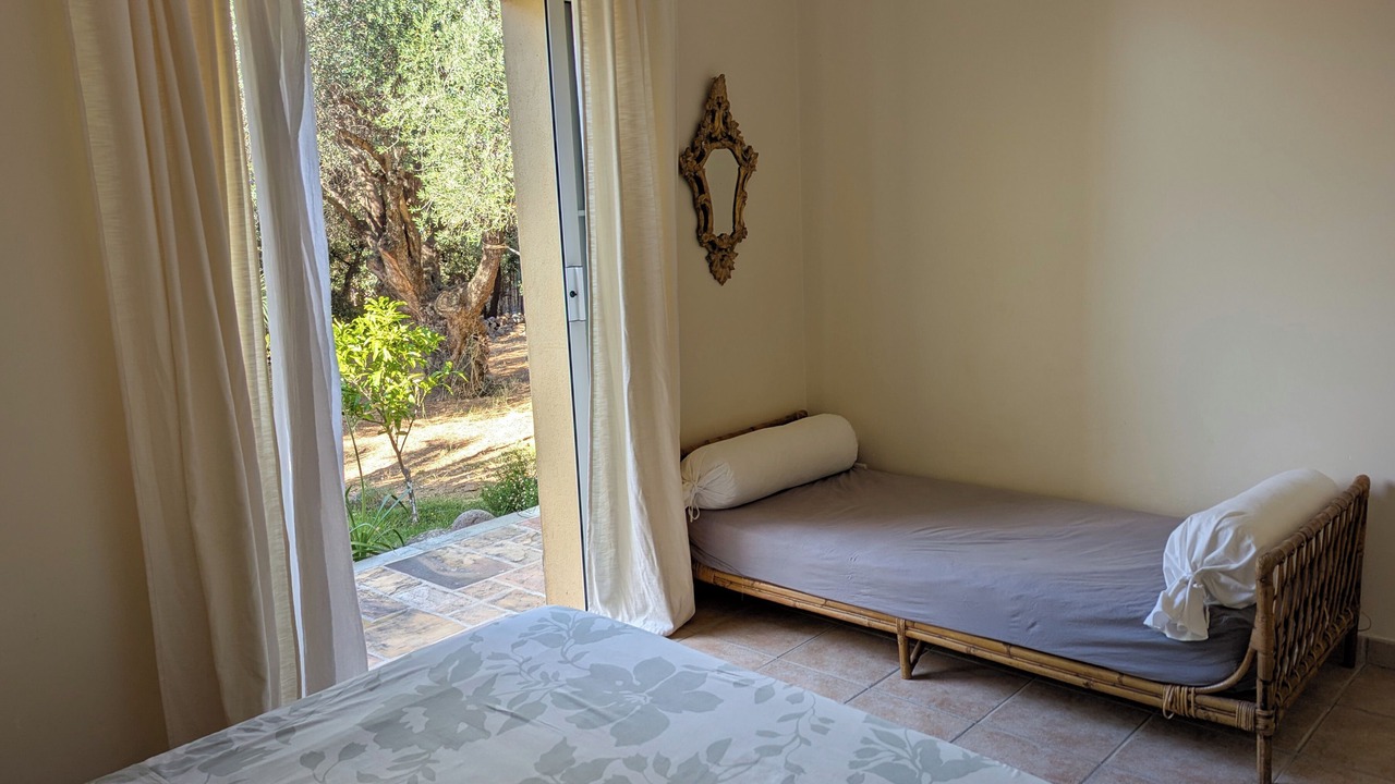 Photo of Bedroom in Calenzana
