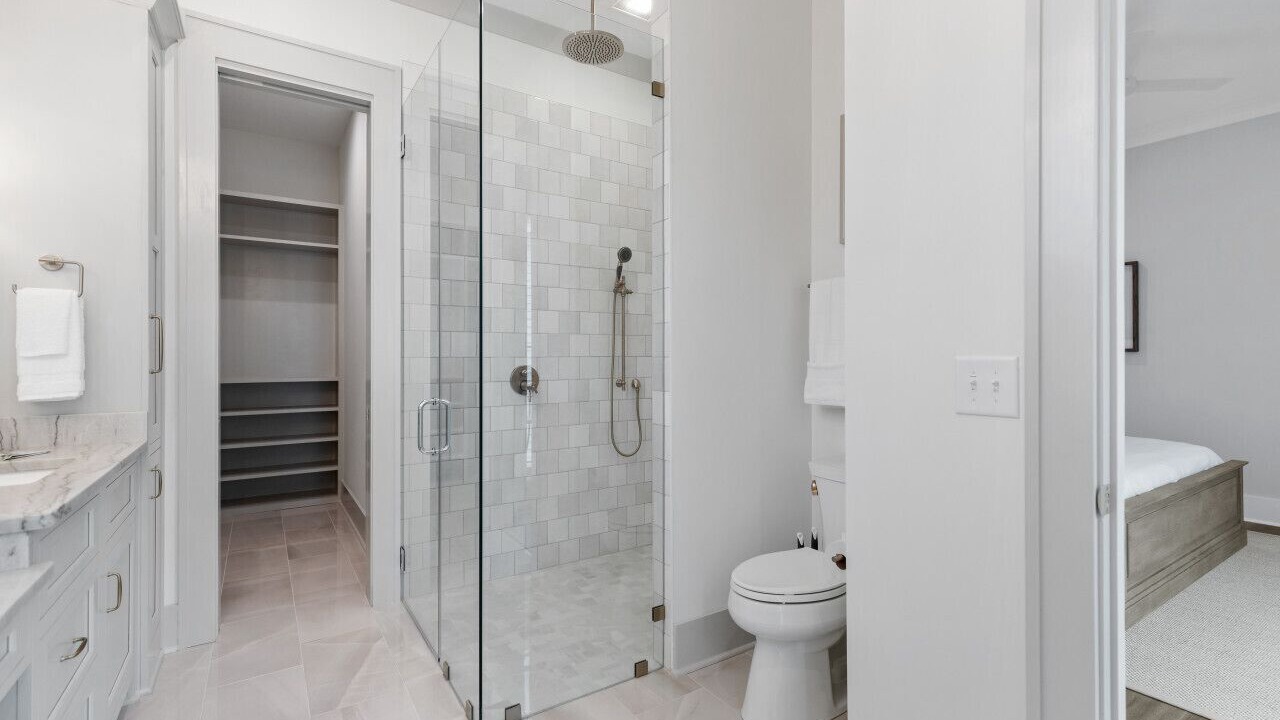 Photo of Bathroom in Cannonborough Elliotborough